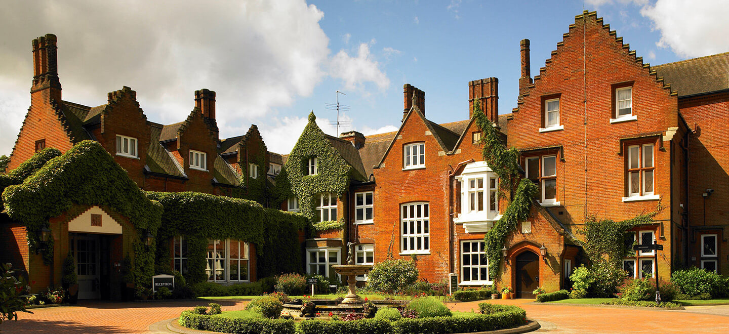 Sprowston Manor Hotel - Wroxham Road, Norwich